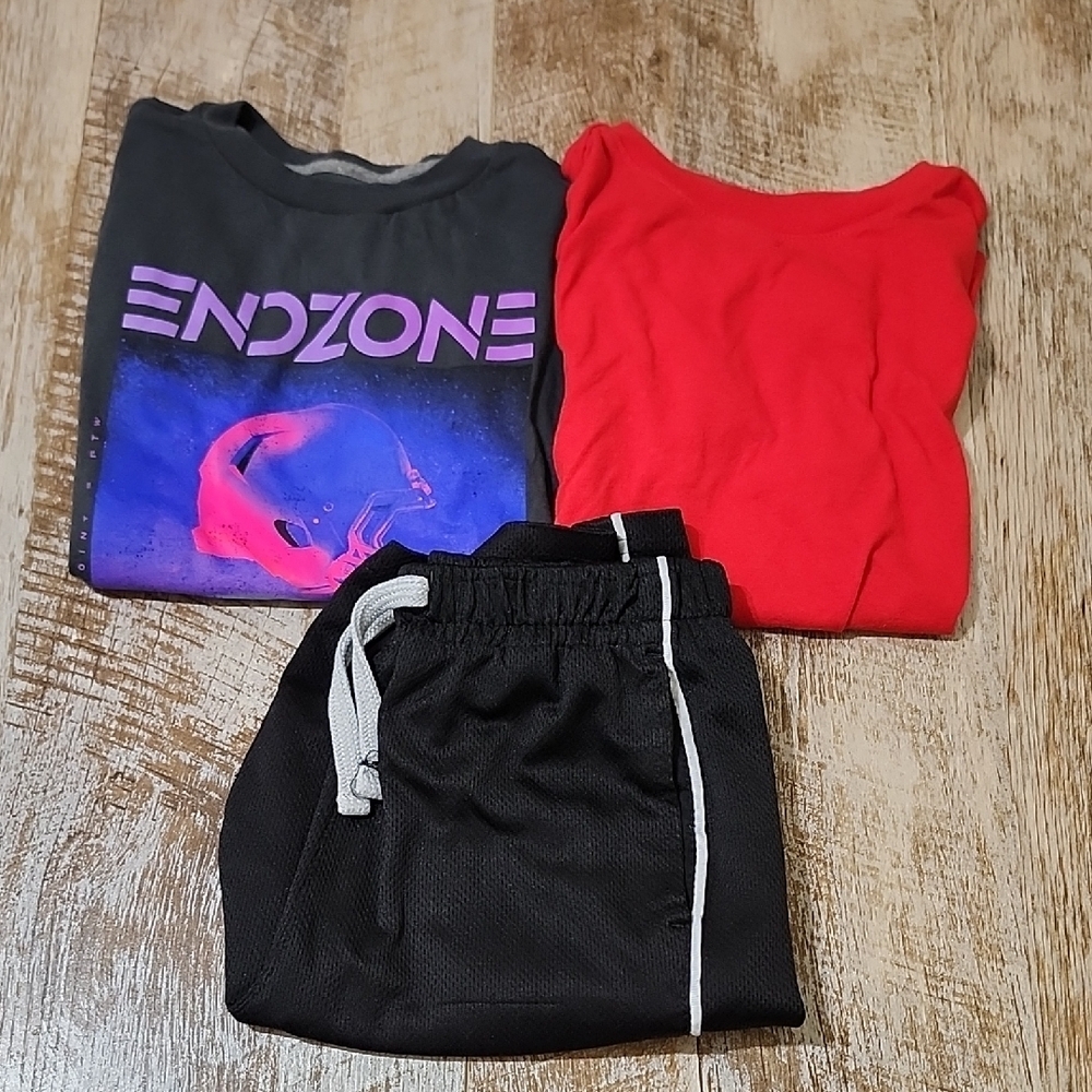 Size 8 Endzone Graphic Tee and Red Top with Black Shorts